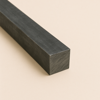 Квадрат стальной горячекатаный 16х16 мм Ст3 в наличии в Луганске